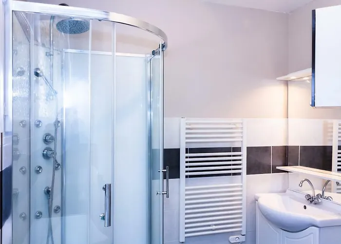 Holiday home Maison De Village Salency